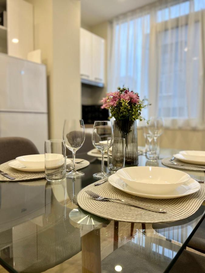 Comfy & Stylish Apartment Varna Bagian luar foto