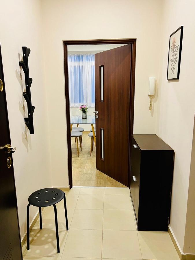 Comfy & Stylish Apartment Varna Bagian luar foto
